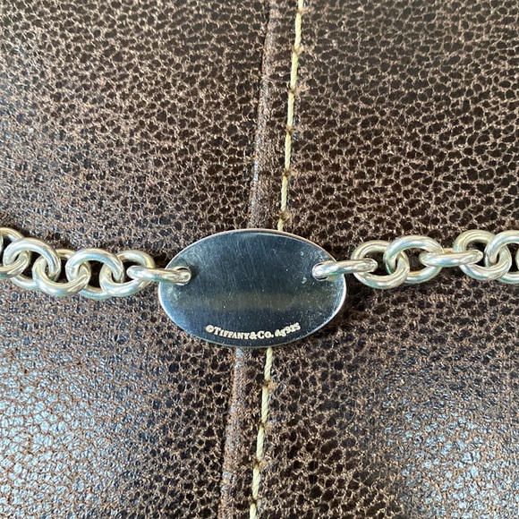 Return to Tiffany oval bracelet - Picture 3 of 5